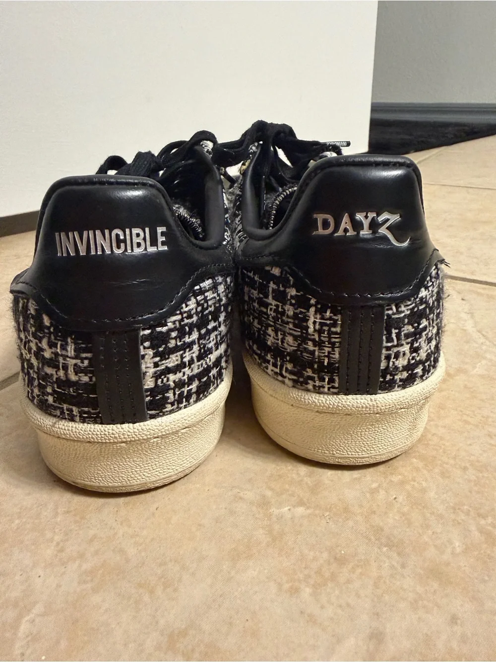 adidas stylish black